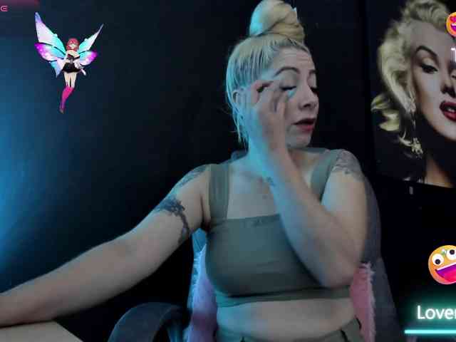 viktoria-davis webcam