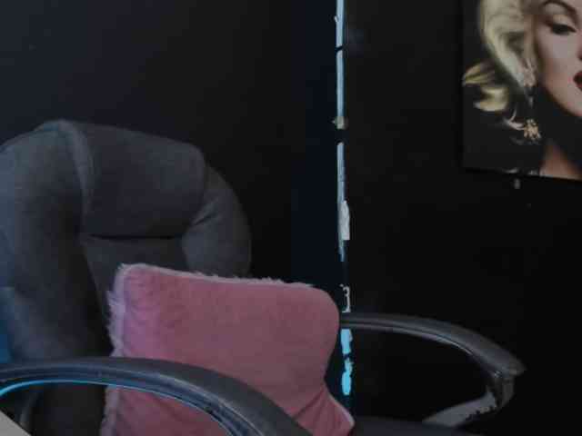 viktoria-davis webcam