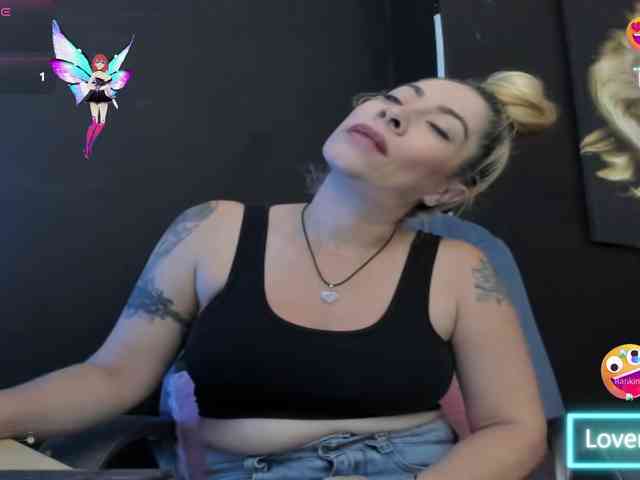 viktoria-davis webcam