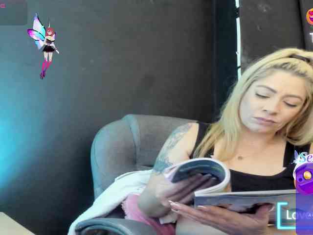 viktoria-davis webcam