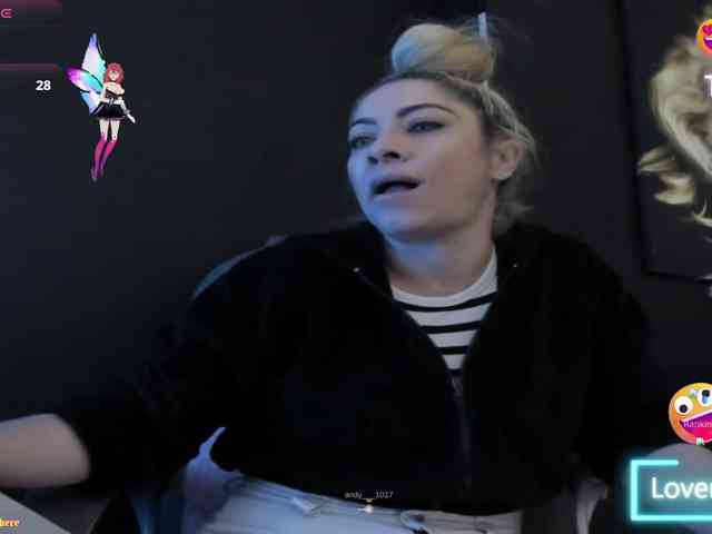 viktoria-davis viktoria-davis