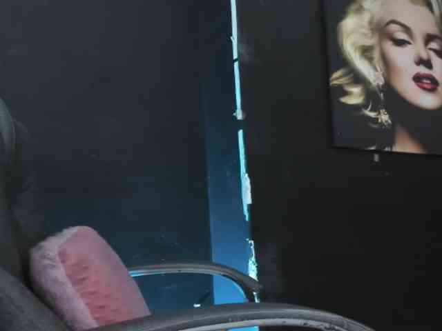 viktoria-davis webcam