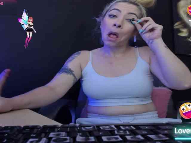 viktoria-davis webcam