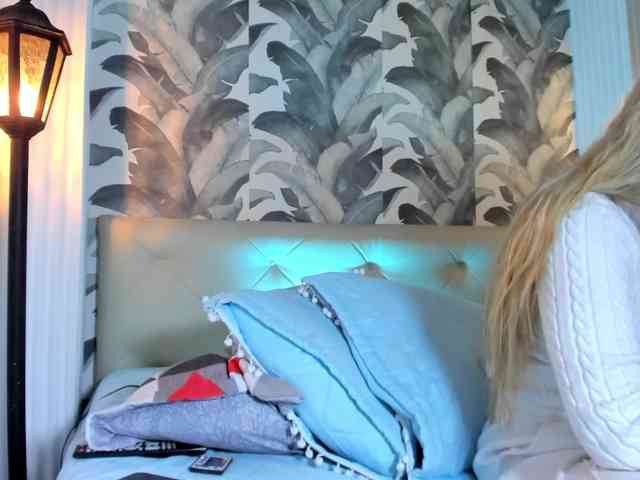 viktoria-davis webcam