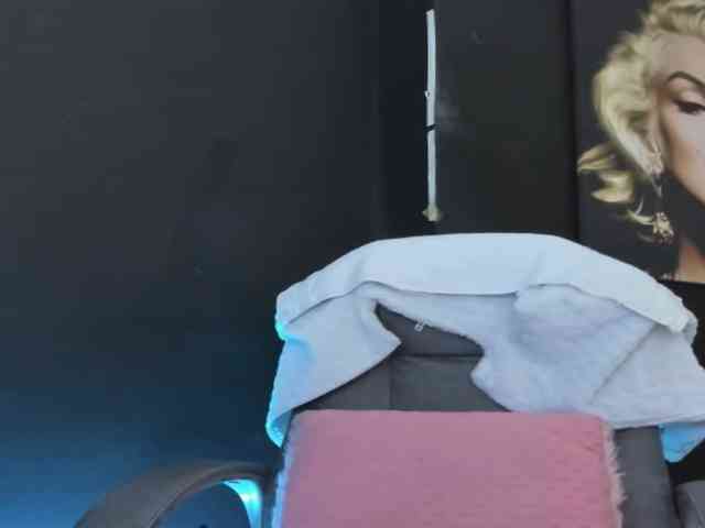 viktoria-davis webcam