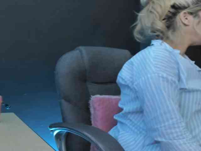 viktoria-davis webcam