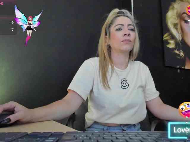viktoria-davis webcam