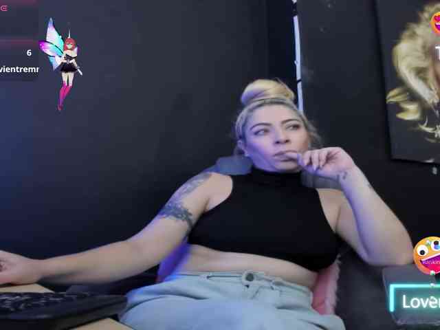 viktoria-davis webcam