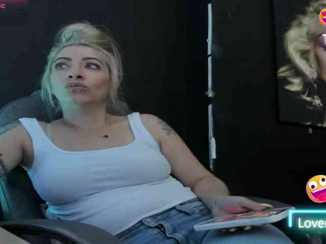 viktoria-davis webcam