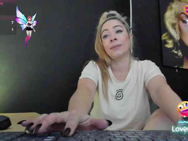 viktoria-davis webcam