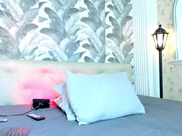 viktoria-davis webcam