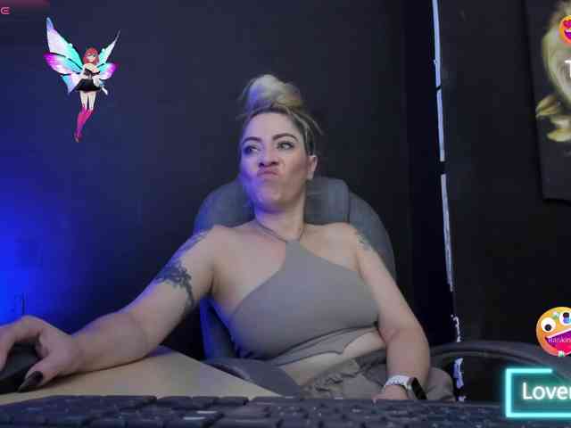 viktoria-davis webcam
