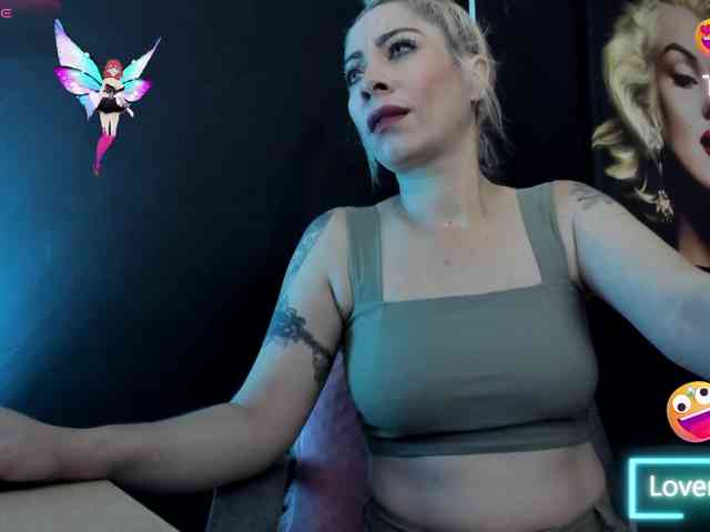 viktoria-davis webcam