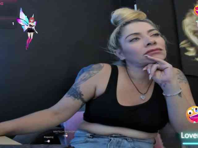 viktoria-davis webcam
