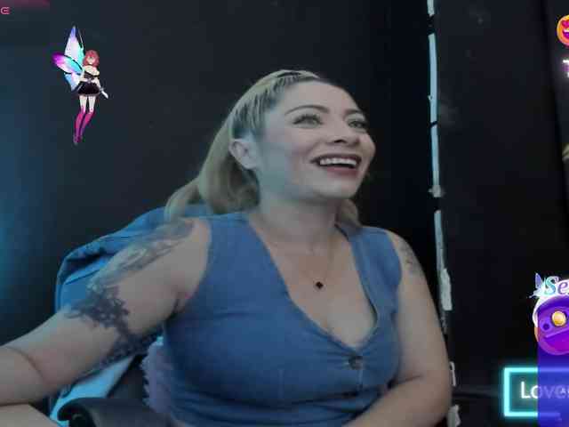 viktoria-davis webcam