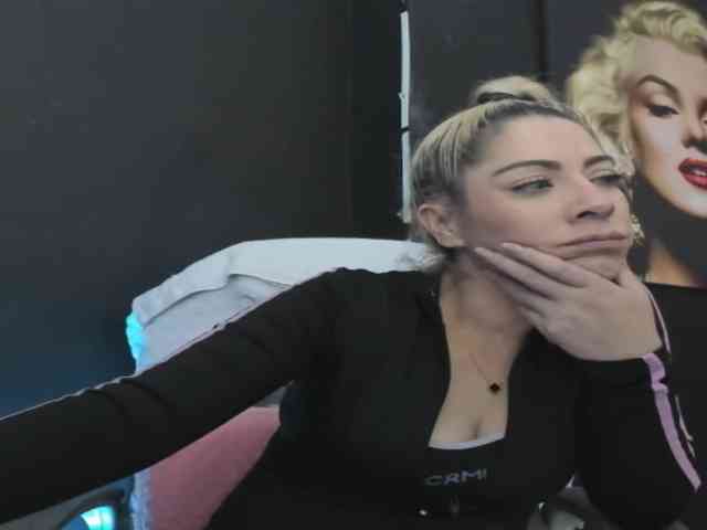 viktoria-davis webcam