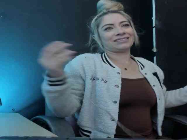 viktoria-davis webcam