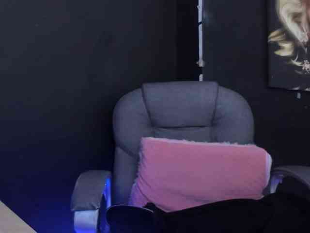 viktoria-davis webcam