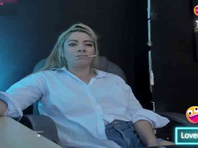 viktoria-davis webcam