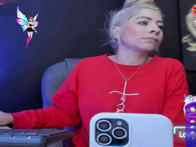 viktoria-davis viktoria-davis