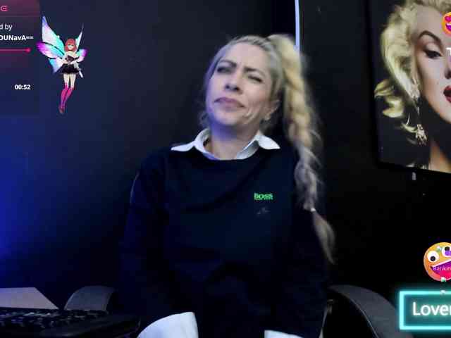 viktoria-davis webcam