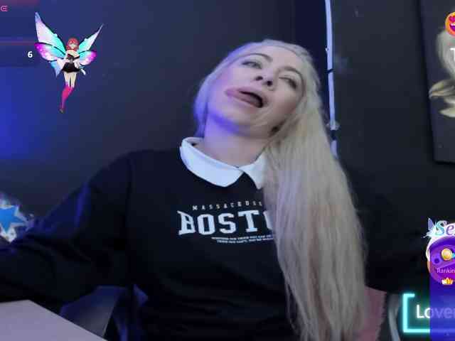 viktoria-davis viktoria-davis