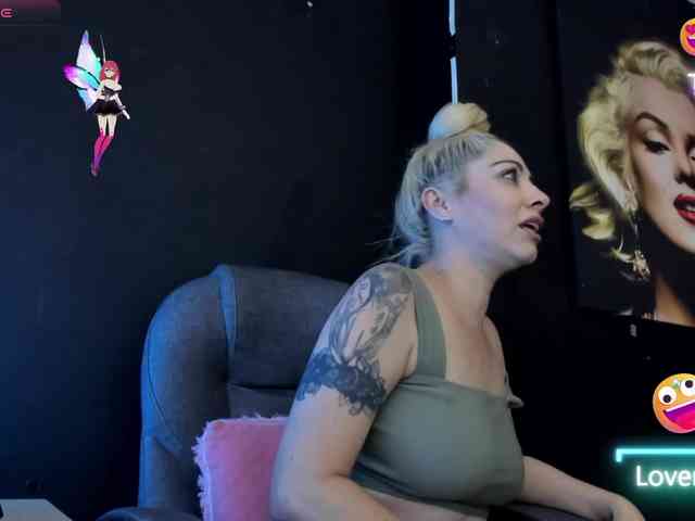 viktoria-davis webcam