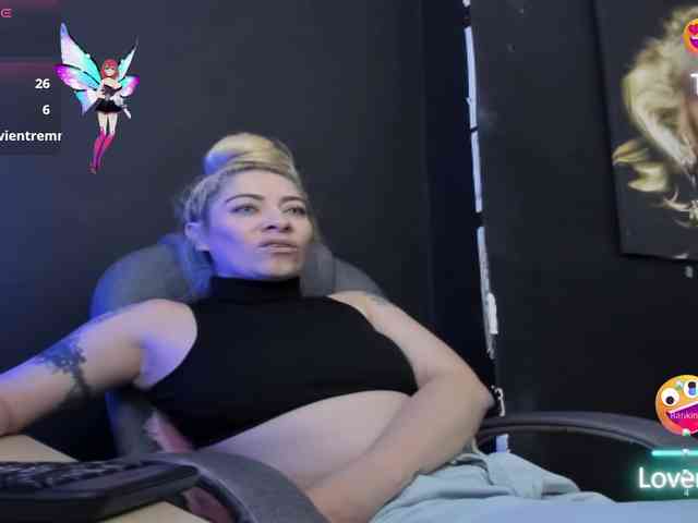 viktoria-davis webcam