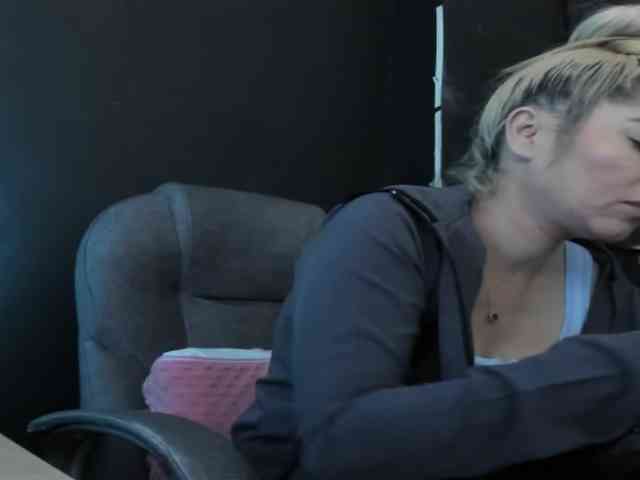 viktoria-davis webcam