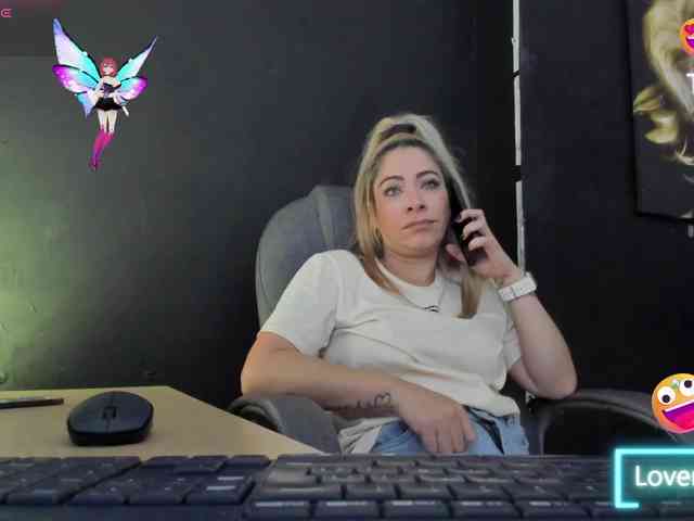 viktoria-davis webcam