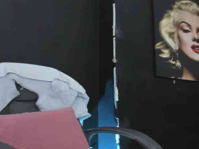 viktoria-davis webcam