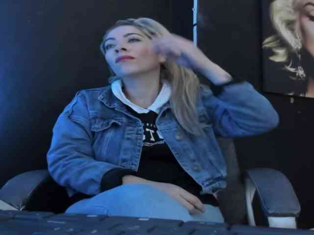 viktoria-davis webcam