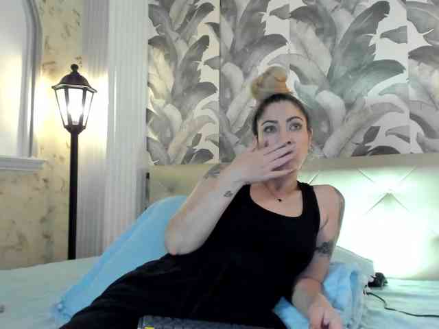 viktoria-davis webcam