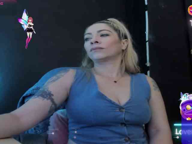 viktoria-davis webcam