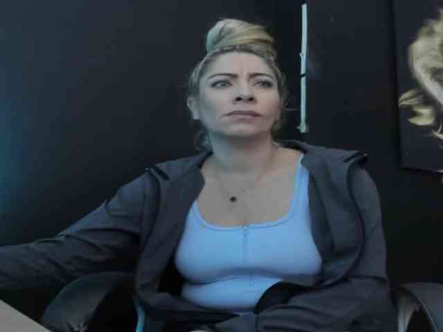 viktoria-davis webcam