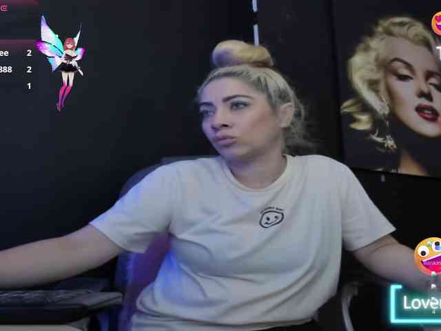 viktoria-davis webcam