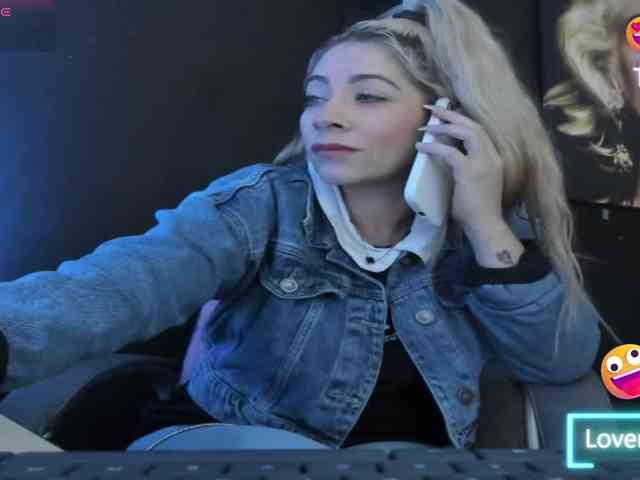 viktoria-davis webcam