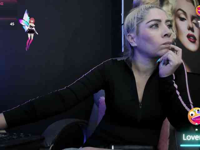 viktoria-davis webcam