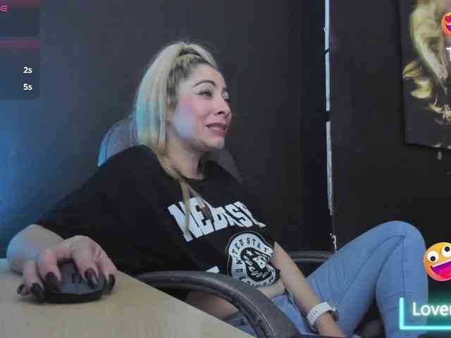 viktoria-davis webcam