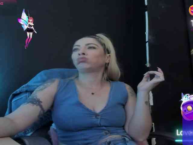 viktoria-davis webcam