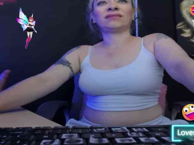 viktoria-davis webcam