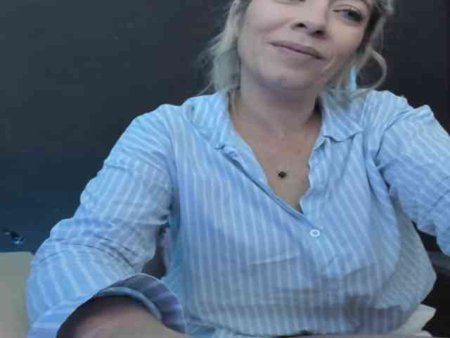 viktoria-davis webcam