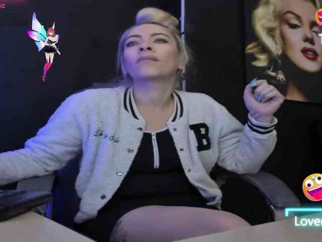 viktoria-davis webcam