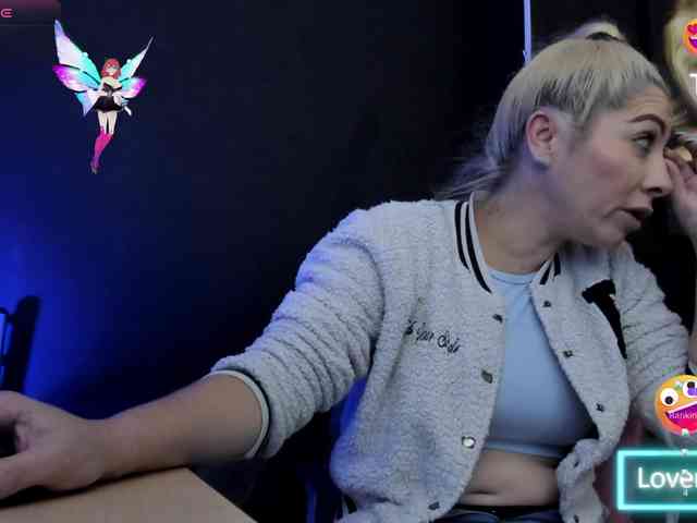 viktoria-davis webcam
