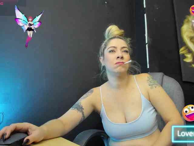 viktoria-davis webcam