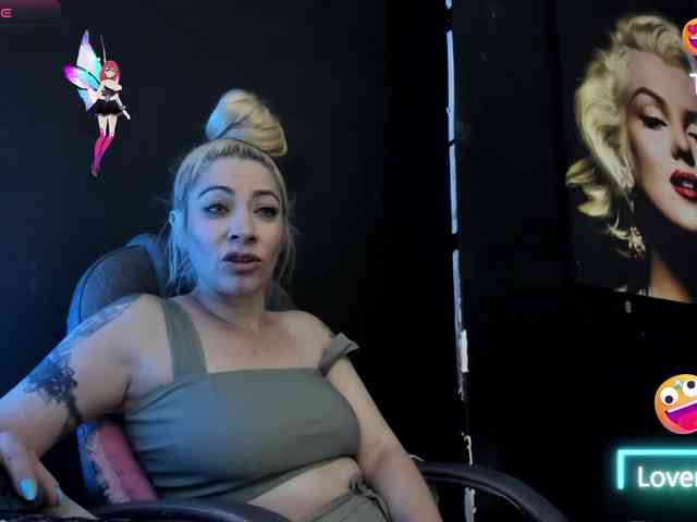viktoria-davis webcam
