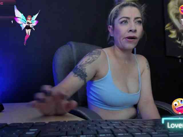 viktoria-davis webcam