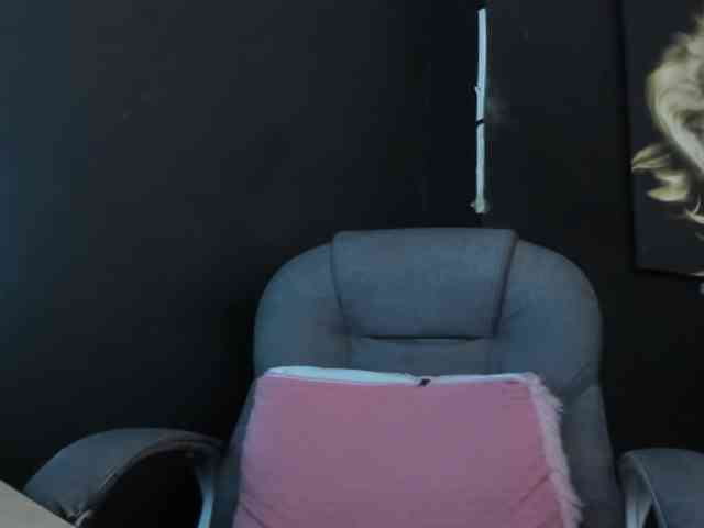 viktoria-davis webcam