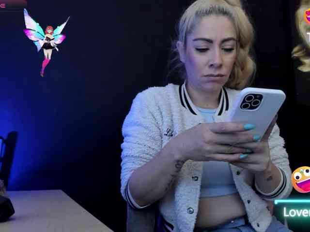viktoria-davis webcam