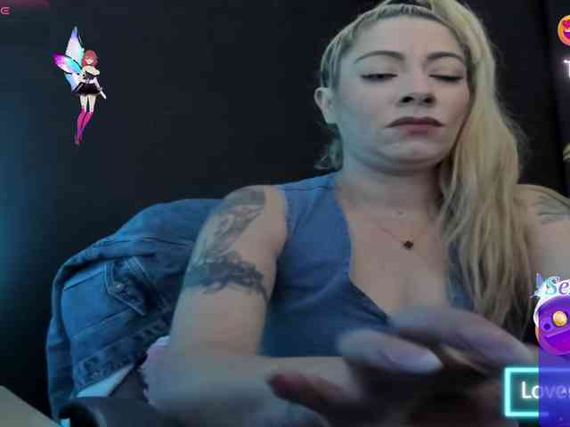 viktoria-davis webcam